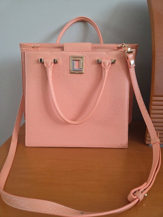 Luana Handbags - $395 MSRP LUANA Italy Origami Pebble Genuine Leather Coral Tot Purse Bag Preppy